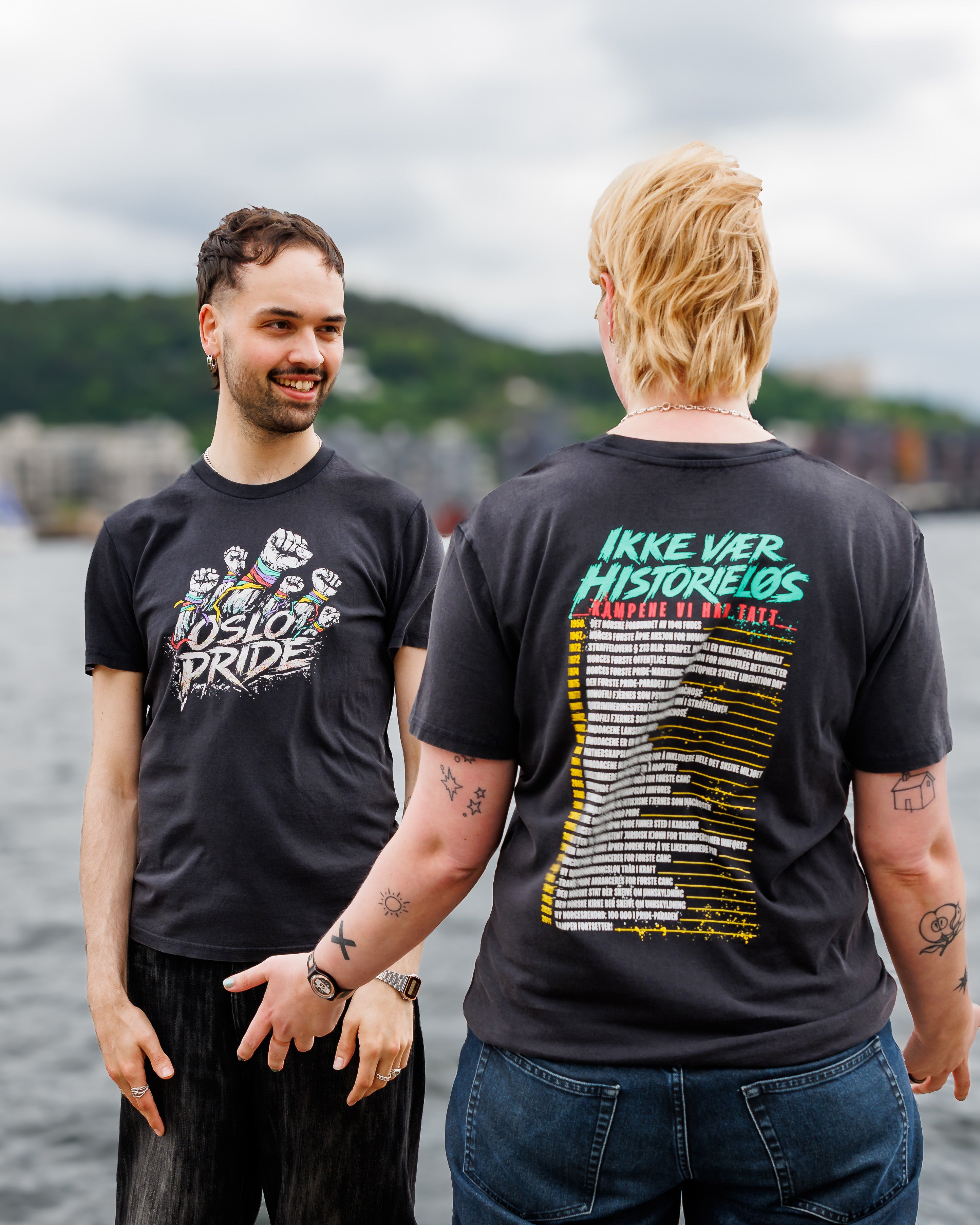 Vi kjemper kampen! Oslo Pride 2026 T-skjorte