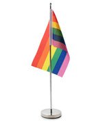 Last inn bildet i Galleri-visningsprogrammet, Bordflagg regnbue
